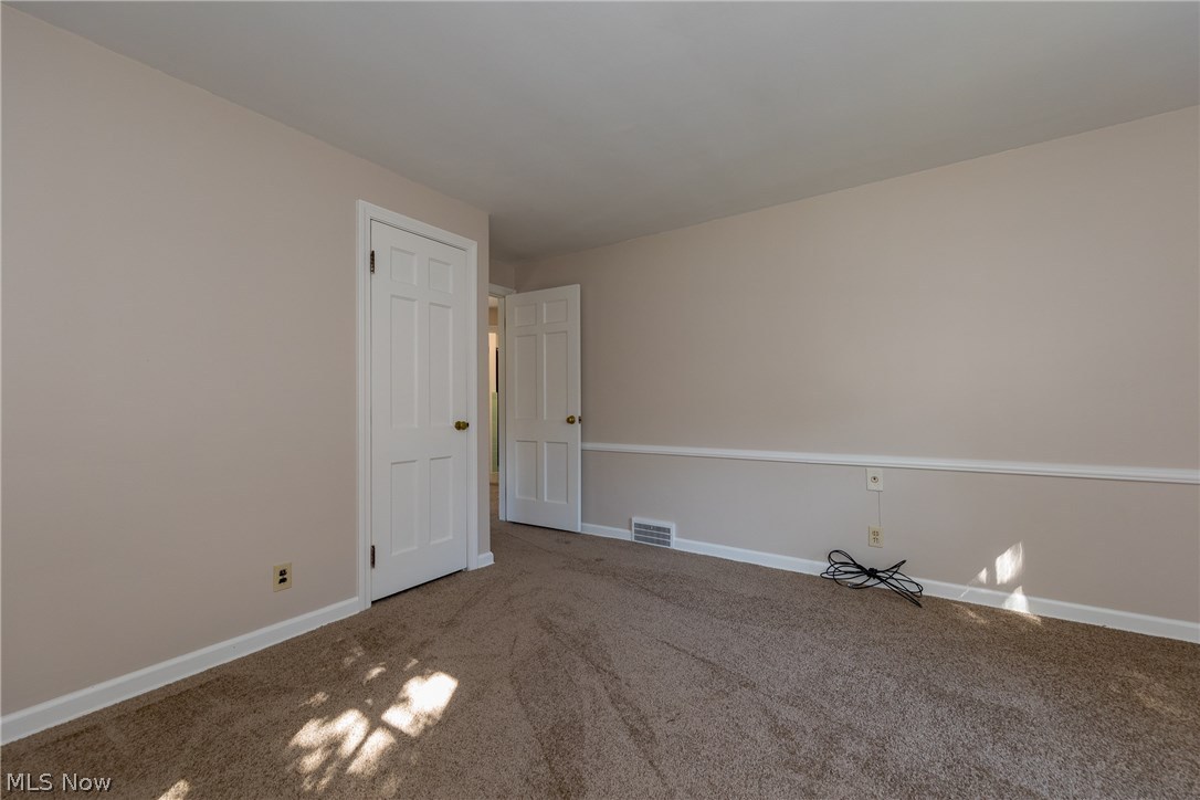 1235 Winston Road Cleveland, OH 44121 - Photo 19 of 30 The Second Bedroom