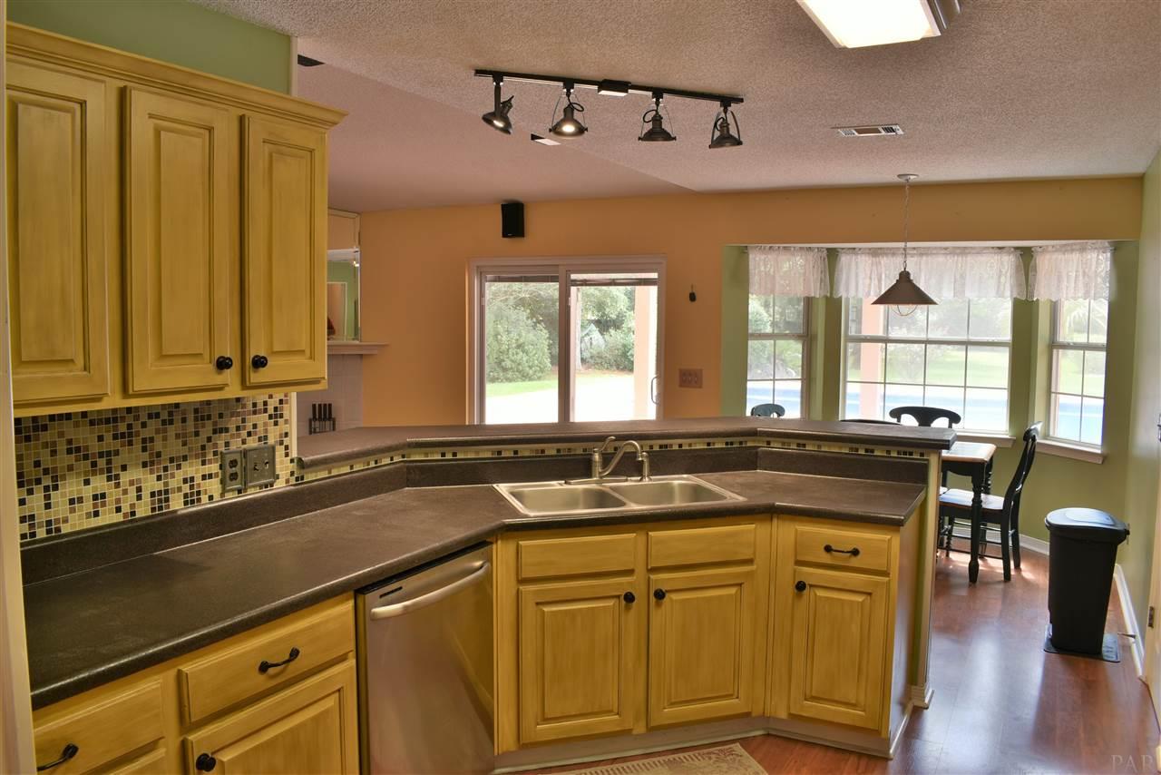 5811 Ibis Road Milton, FL 32583 - Photo 20 of 50