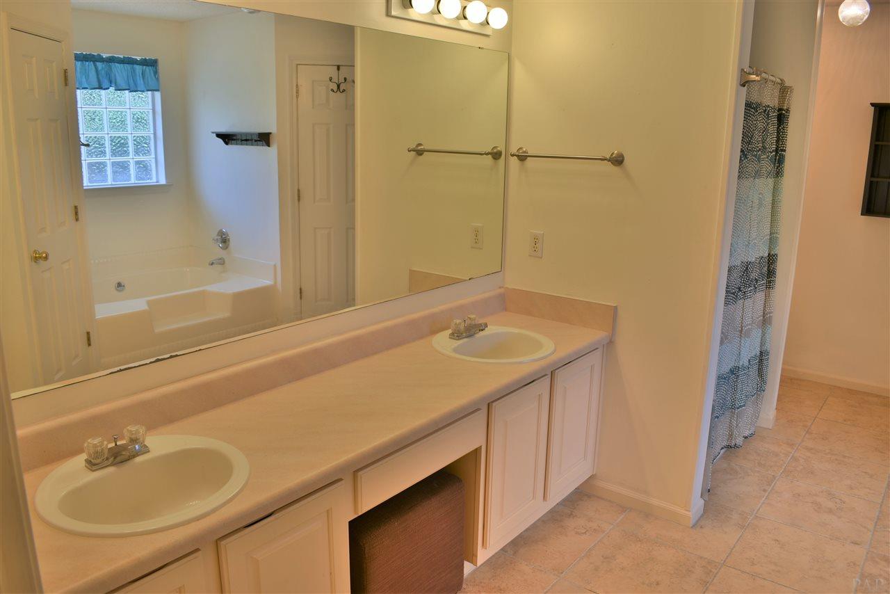 5811 Ibis Road Milton, FL 32583 - Photo 31 of 50