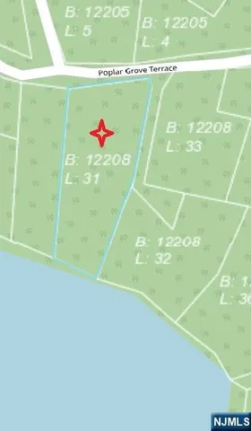 a close up of a shower