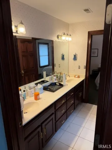 $1,100,000 | 8318 Ashley Avenue, Bloomington, IN 47401