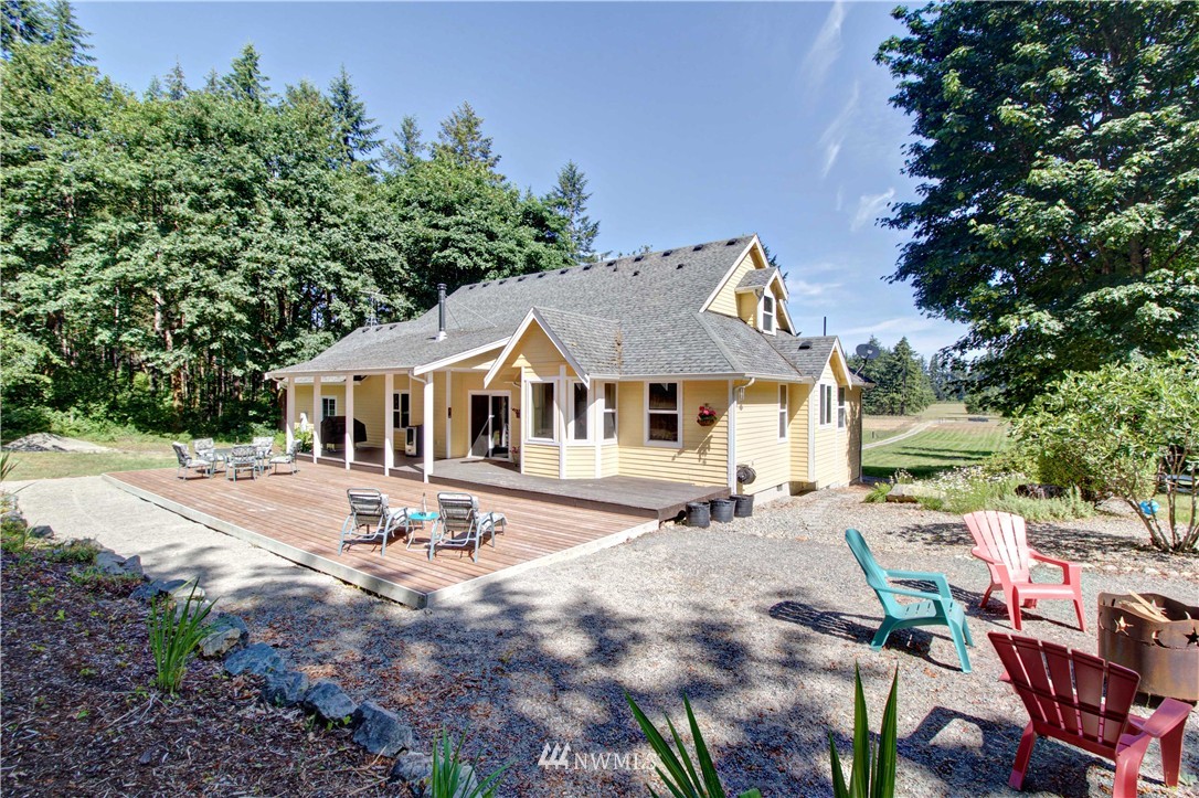 11125 Clark Road Southeast Yelm, WA 98597 - Photo 17 of 25 Gallery Image 17