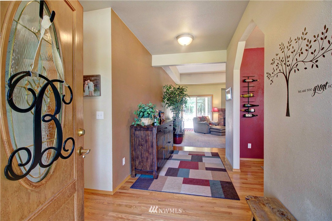 11125 Clark Road Southeast Yelm, WA 98597 - Photo 4 of 25 Gallery Image 4