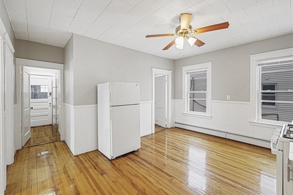 10 Ellsworth Street Worcester, MA 01610 - Photo 3 of 36