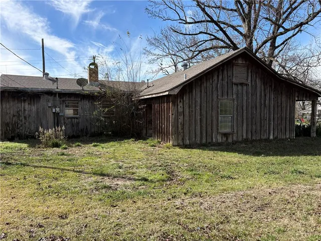 $45,000 | 127 Hickory Street, Pineville, LA 71360
