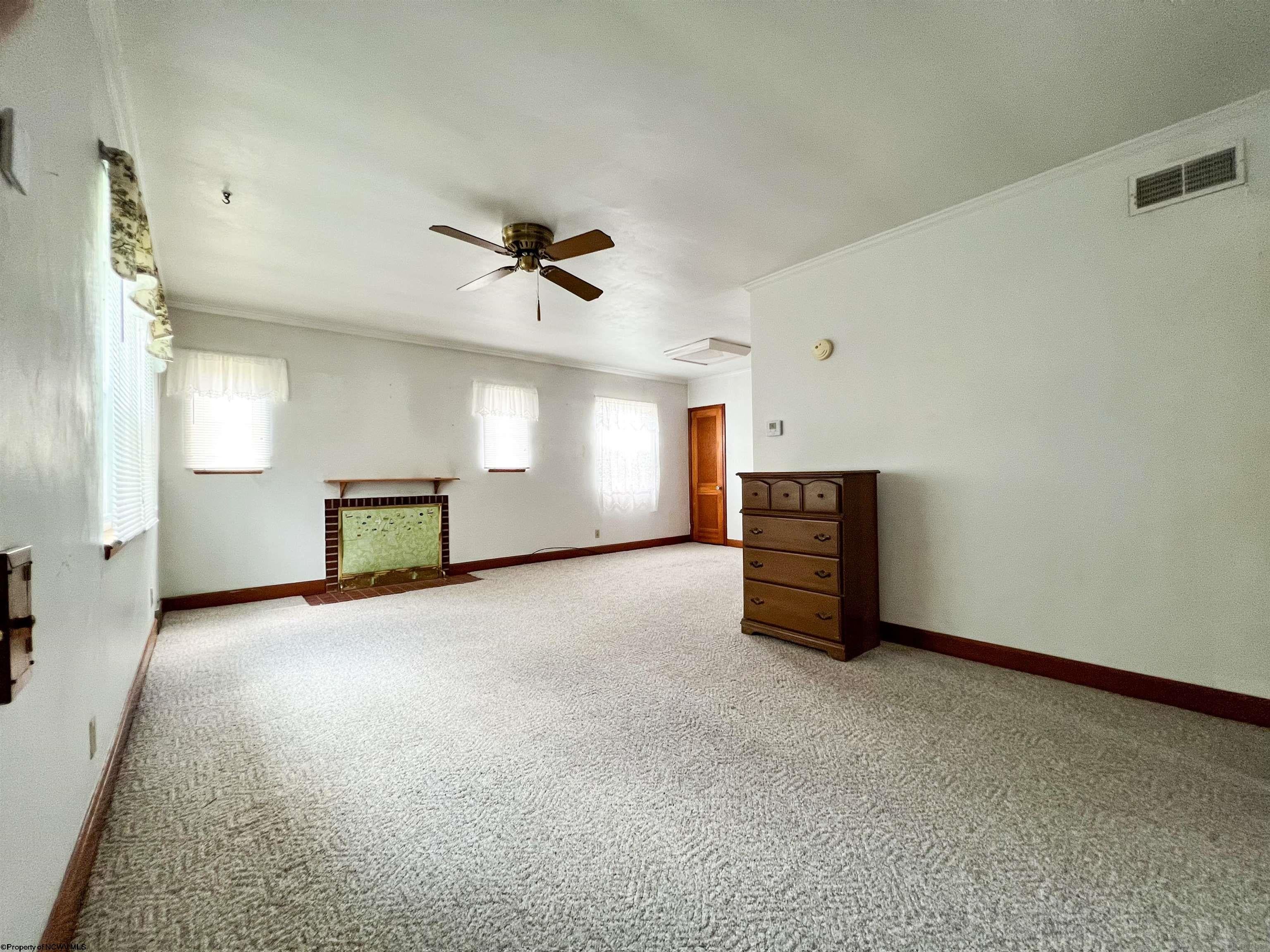 108 Garfield Road Clarksburg, WV 26301 - Photo 2 of 14 Gallery Image 2