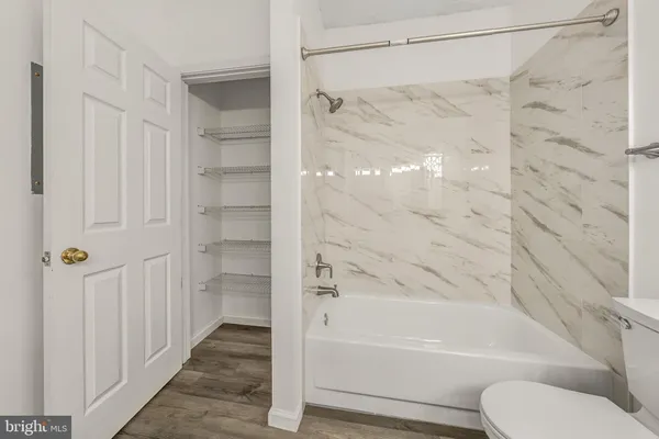 $2,450 | 4417 Fair Stone Drive, Unit 103, Fairfax, VA 22033