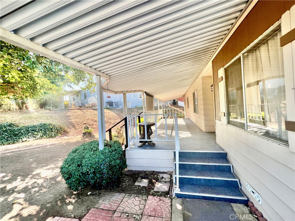 15181 Van Buren, Unit 10 Riverside, CA 92504 - Photo 3 of 29 Gallery Image 3