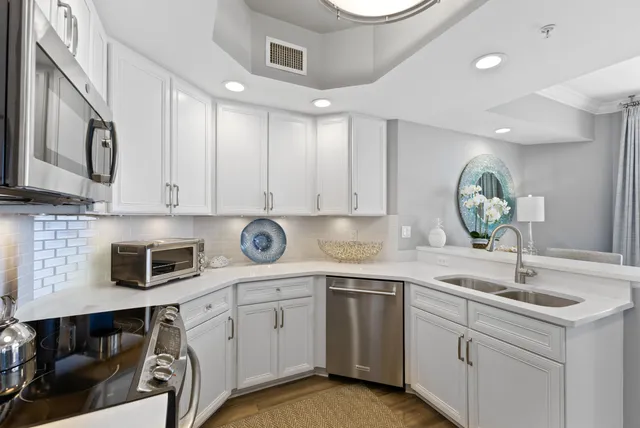 $1,100,000 | 1 Beach Club Drive, Unit 1205, Miramar Beach, FL 32550