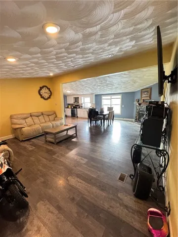 $185,000 | 91 Seabiscuit Place, Pawtucket, RI 02861