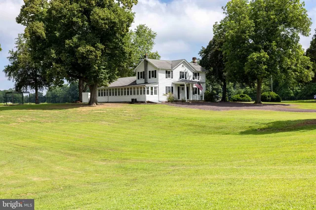 $410,000 | 10287 Dahlgren Road, King George, VA 22485