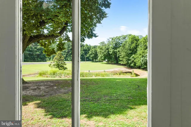 $410,000 | 10287 Dahlgren Road, King George, VA 22485