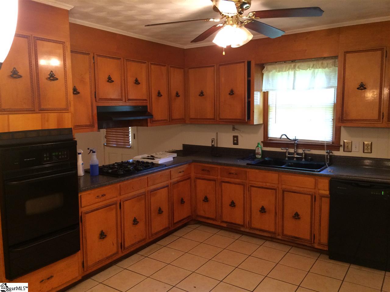 904 Jacobs Road Greenville, SC 29605 - Photo 31 of 36 Gallery Image 31