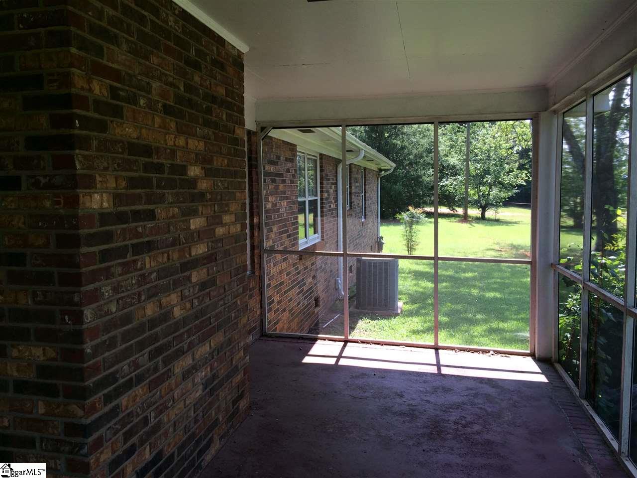 904 Jacobs Road Greenville, SC 29605 - Photo 35 of 36 Gallery Image 35