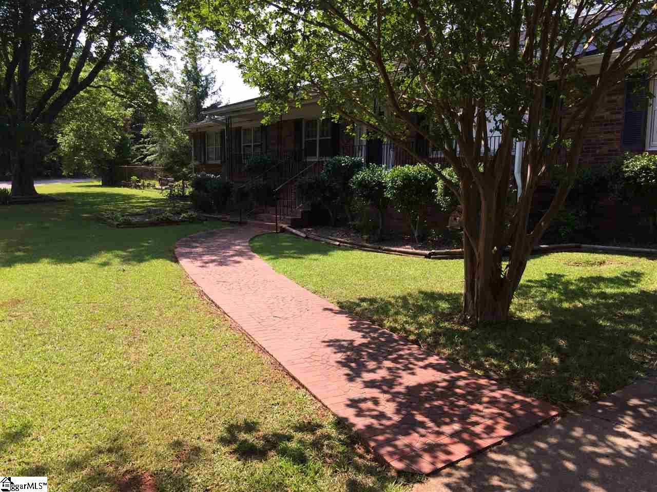 904 Jacobs Road Greenville, SC 29605 - Photo 9 of 36 Gallery Image 9