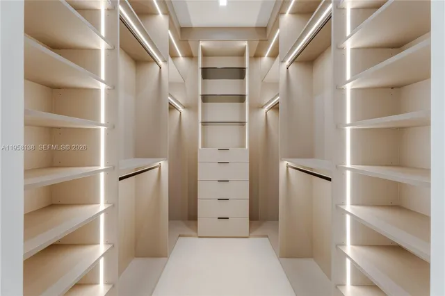 $2,880,000 | 11000 Southwest 120th Street, Miami, FL 33176