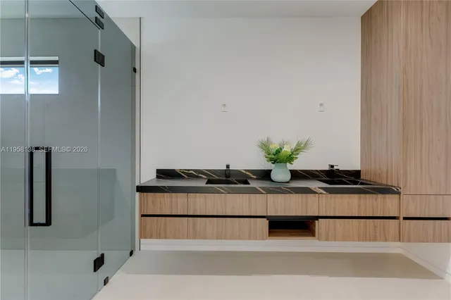 $2,880,000 | 11000 Southwest 120th Street, Miami, FL 33176