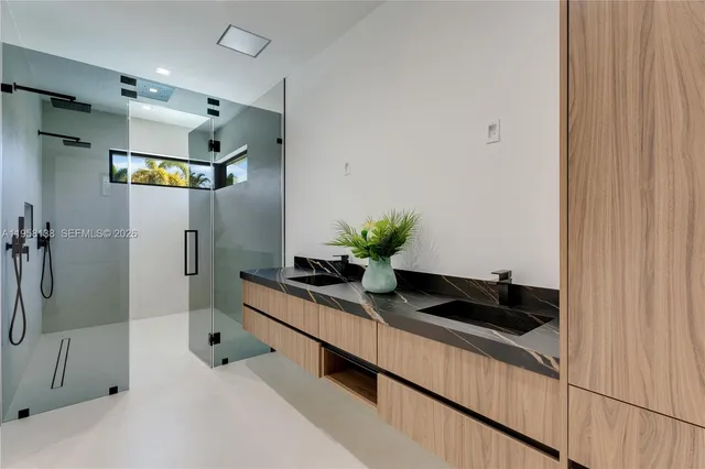 $2,880,000 | 11000 Southwest 120th Street, Miami, FL 33176