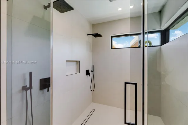 $2,880,000 | 11000 Southwest 120th Street, Miami, FL 33176