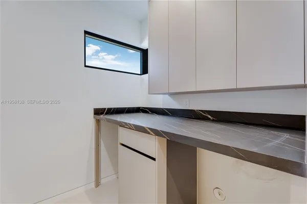 $2,880,000 | 11000 Southwest 120th Street, Miami, FL 33176