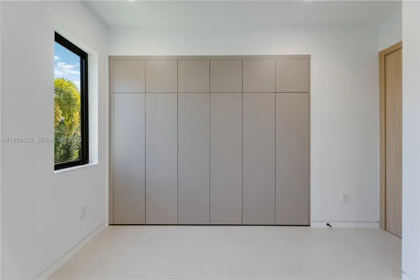 $2,880,000 | 11000 Southwest 120th Street, Miami, FL 33176