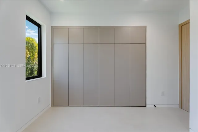 $2,880,000 | 11000 Southwest 120th Street, Miami, FL 33176