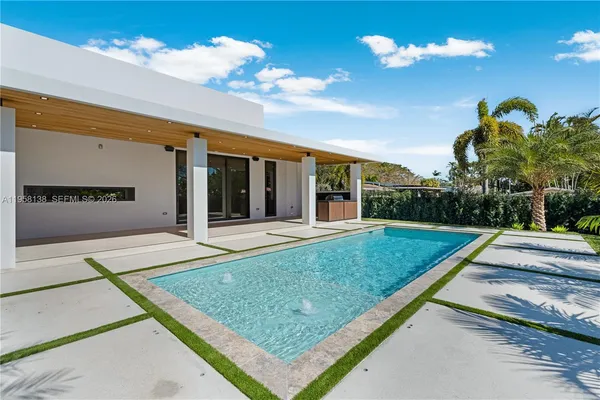 $2,880,000 | 11000 Southwest 120th Street, Miami, FL 33176