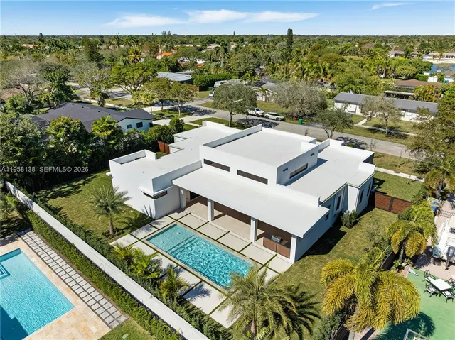 $2,880,000 | 11000 Southwest 120th Street, Miami, FL 33176