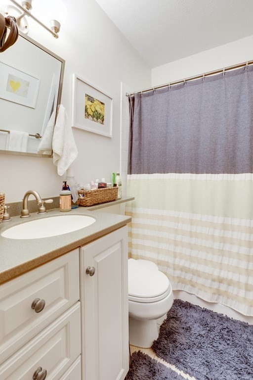 43 Anderson Street, Unit 2 Boston, MA 02114 - Photo 22 of 33
