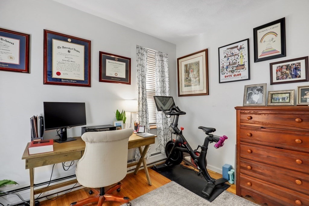 43 Anderson Street, Unit 2 Boston, MA 02114 - Photo 28 of 33