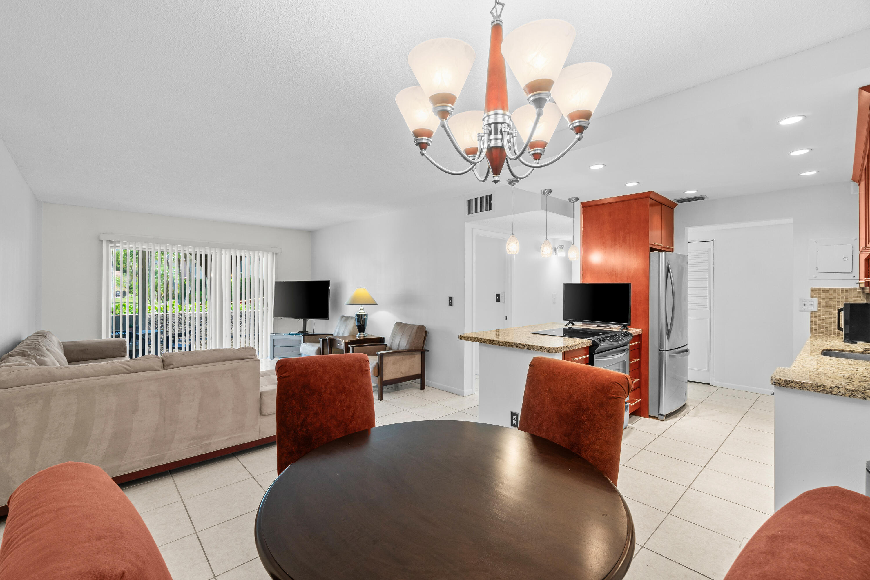 250 Northeast 20th Street, Unit 1220 Boca Raton, FL 33431 - Photo 6 of 25 016-250Northeast20thStreet-122-BocaRaton