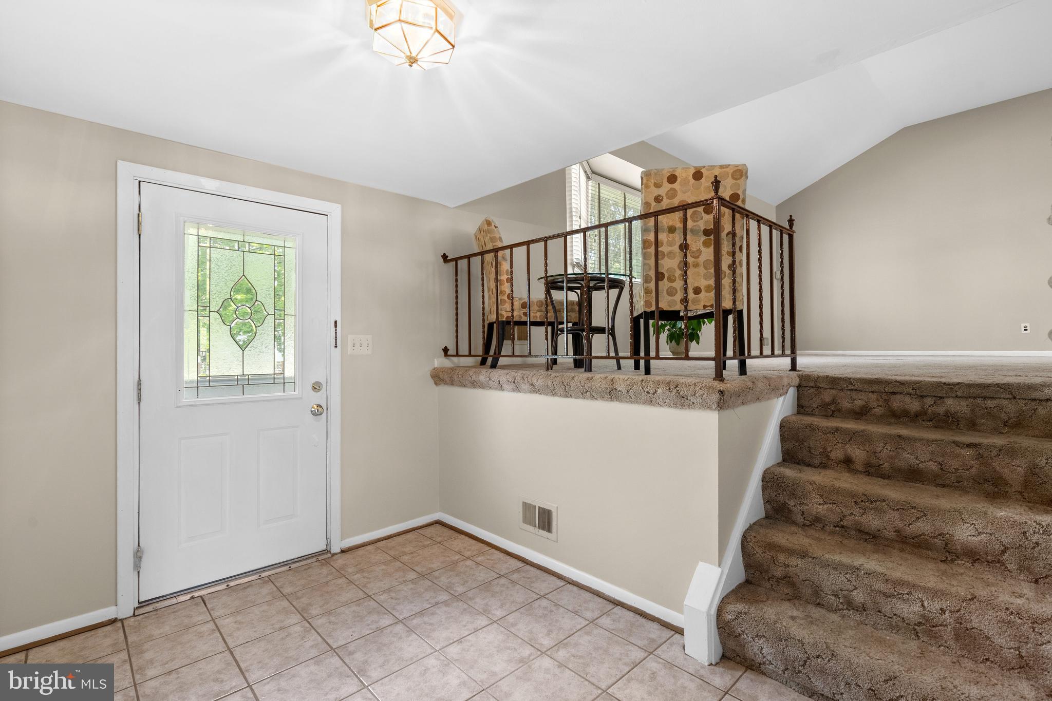 3531 Cabot Road Randallstown, MD 21133 - Photo 3 of 41 Foyer