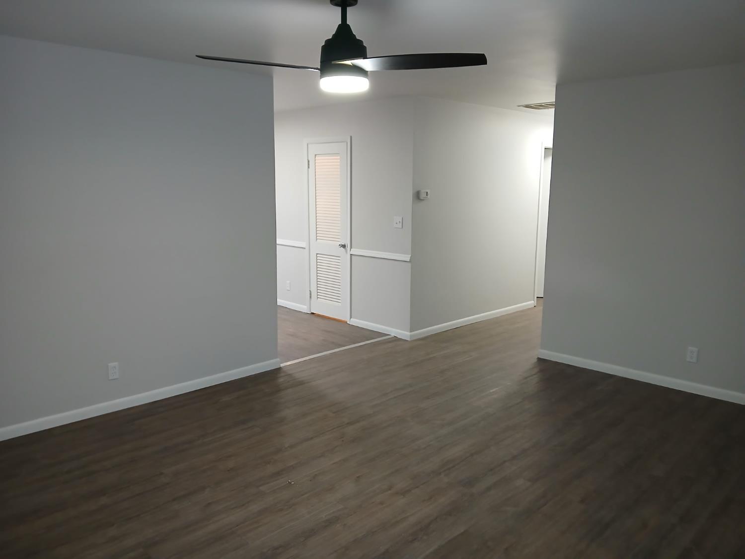 207 East Ford Street Connersville, IN 47331 - Photo 7 of 19