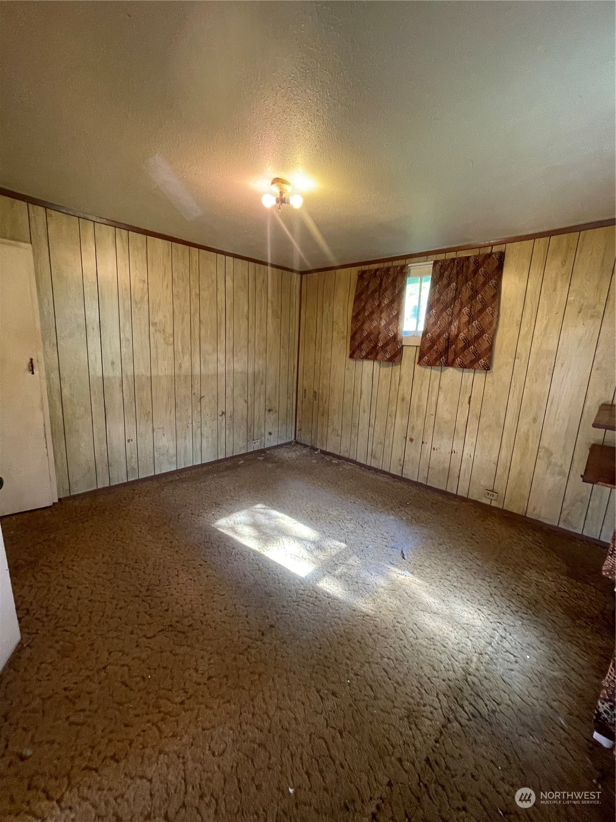 1045 Crossing Street Raymond, WA 98577 - Photo 16 of 21 Gallery Image 16