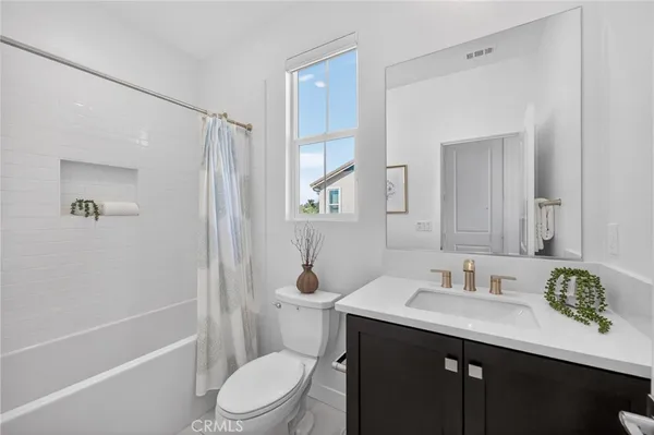 $2,199,990 | 26018 Meadow Drive, San Juan Capistrano, CA 92675