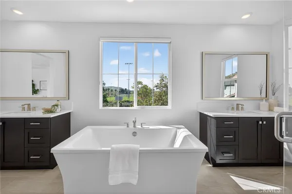 $2,199,990 | 26018 Meadow Drive, San Juan Capistrano, CA 92675