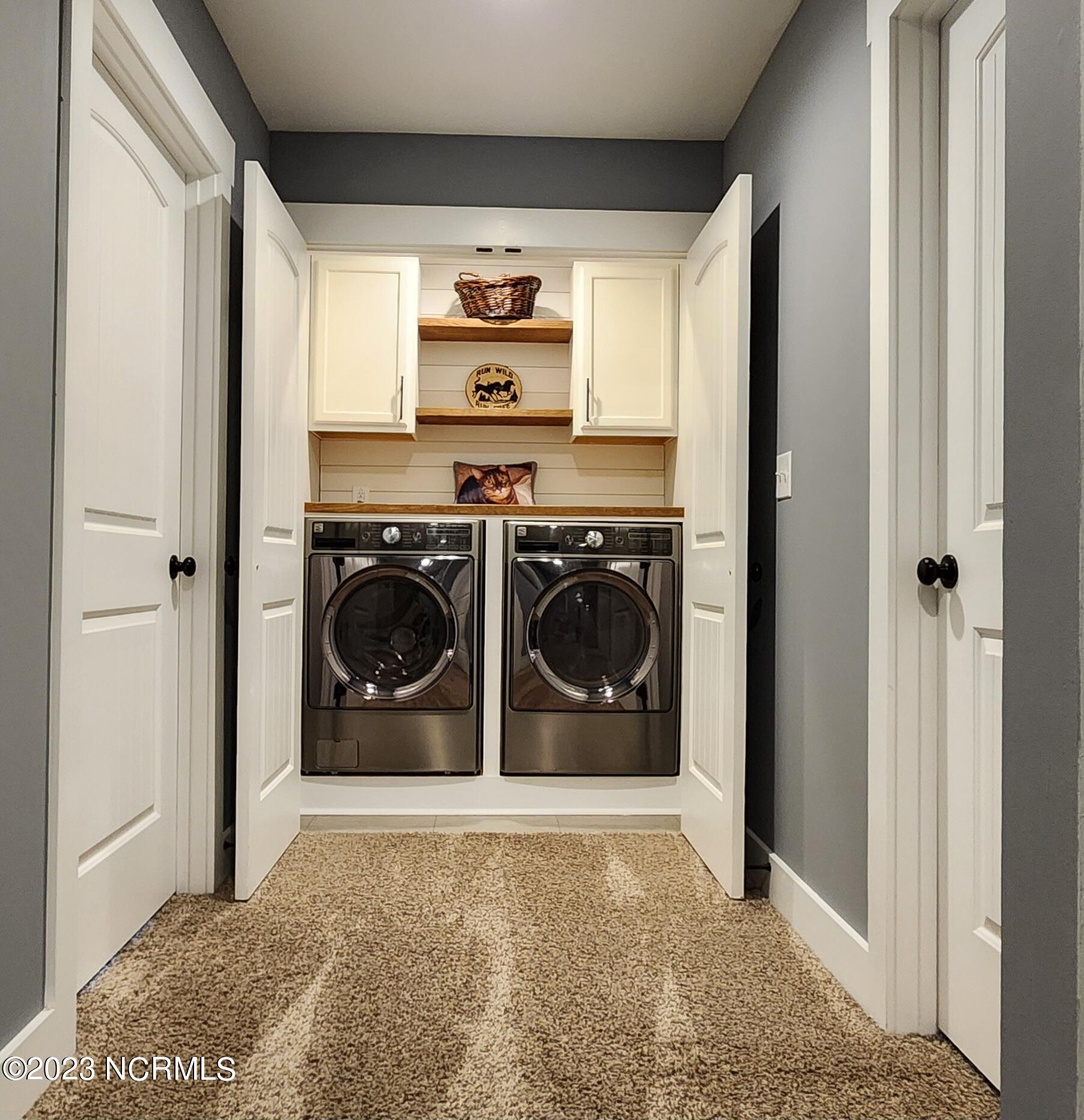 352 Inverness Drive Hubert, NC 28539 - Photo 31 of 51 352 photo laundry