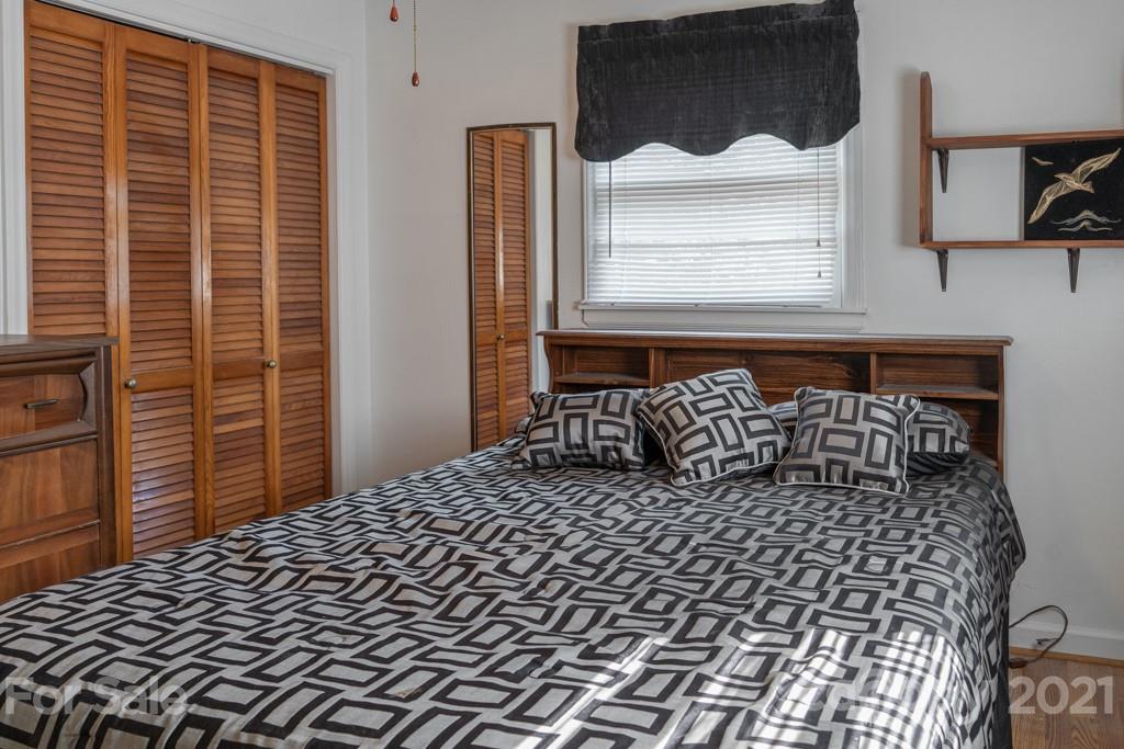 909 Kiser Dairy Road Dallas, NC 28034 - Photo 33 of 44 Gallery Image 33