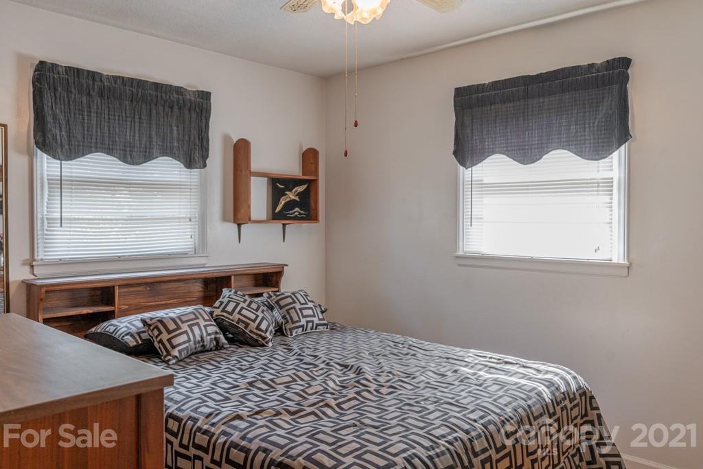 909 Kiser Dairy Road Dallas, NC 28034 - Photo 34 of 44 Gallery Image 34