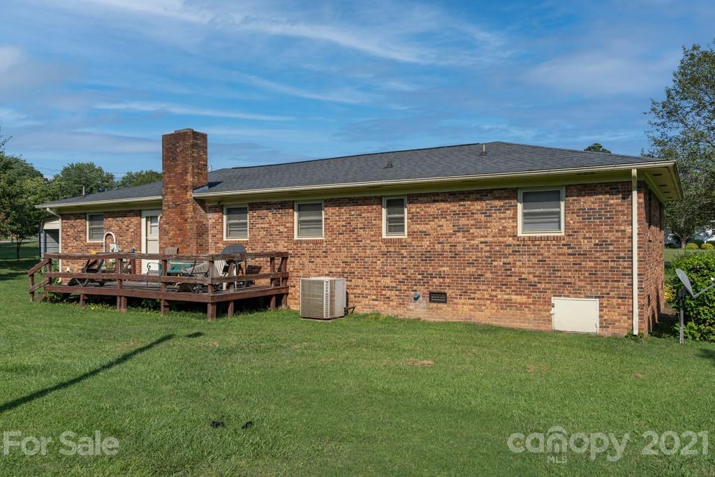 909 Kiser Dairy Road Dallas, NC 28034 - Photo 38 of 44 Gallery Image 38