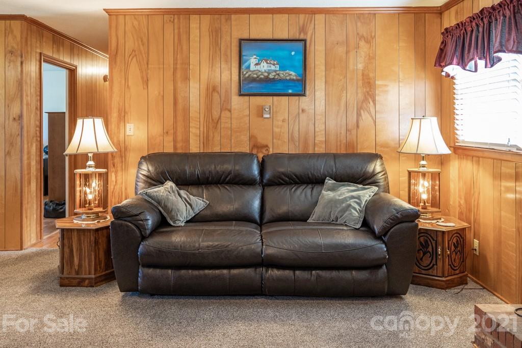 909 Kiser Dairy Road Dallas, NC 28034 - Photo 6 of 44 Gallery Image 6