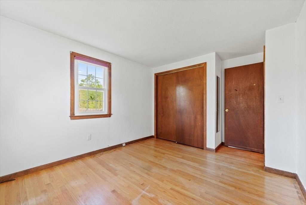 90 Fallston Street Springfield, MA 01119 - Photo 23 of 38 an empty room with window and closet