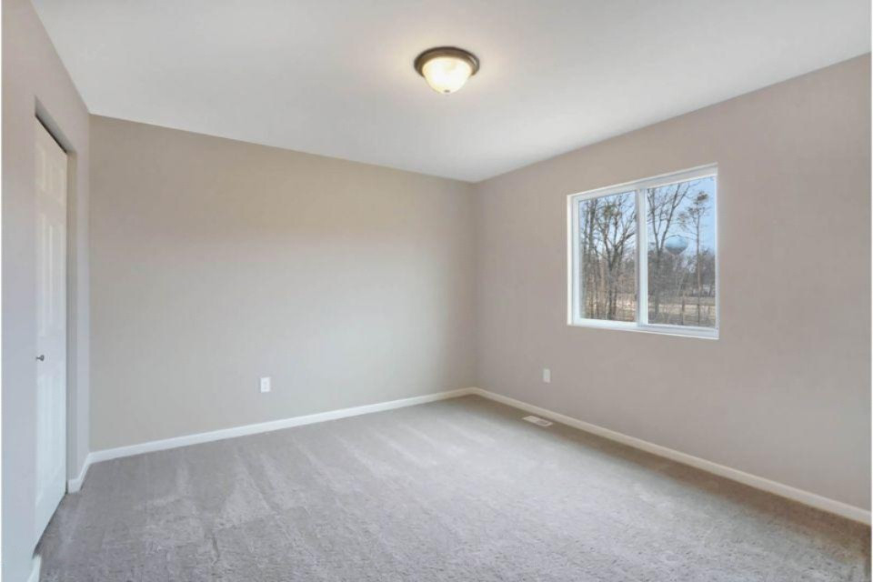 2739 Hawk Ridge Court Kentwood, MI 49508 - Photo 17 of 23 TWO032-i1810-BR3