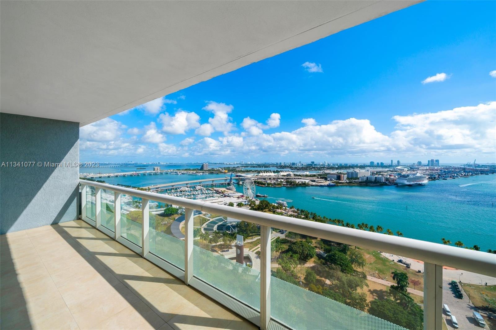 50 Biscayne Boulevard, Unit 3108 Miami, FL 33132 - Photo 10 of 26 a view of a balcony with lake view