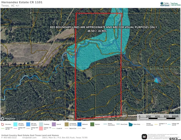 a view of a tennis court