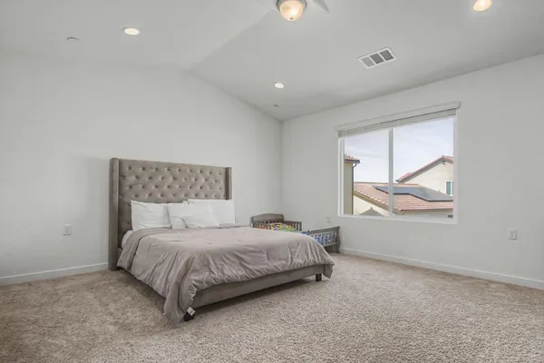 $525,000 | 1183 Ponderosa Way West, Madera, CA 93636