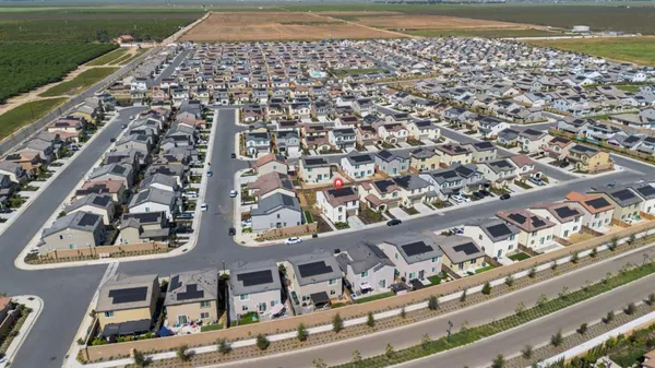 $525,000 | 1183 Ponderosa Way West, Madera, CA 93636