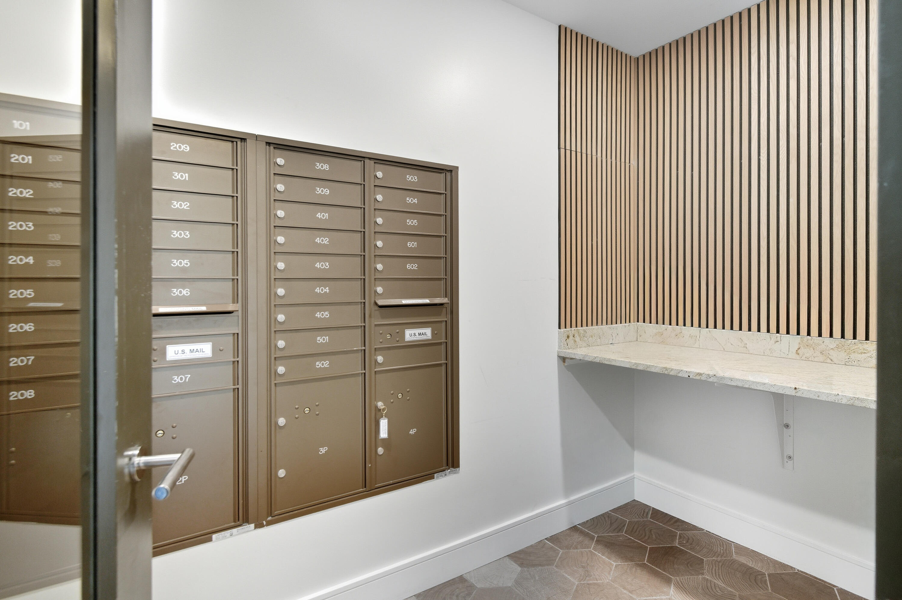 99 Federal Street, Unit 403 Portland, ME 04101 - Photo 33 of 36 115_99 Federal St_MorneauStudios_print