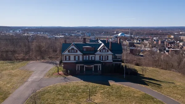 $1,300,000 | 270 Maple Street, Springfield, MA 01105