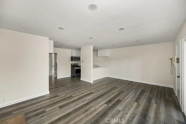 $2,900 | 786 North Shattuck Place, Orange, CA 92867